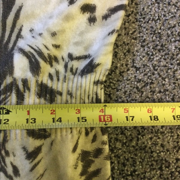 L Dress Barn leopard sweater - Picture 9 of 13